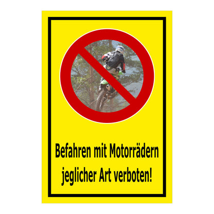 Schild Befahren mit Motorrädern verboten – jeglicher Art in gelbem Hintergrund