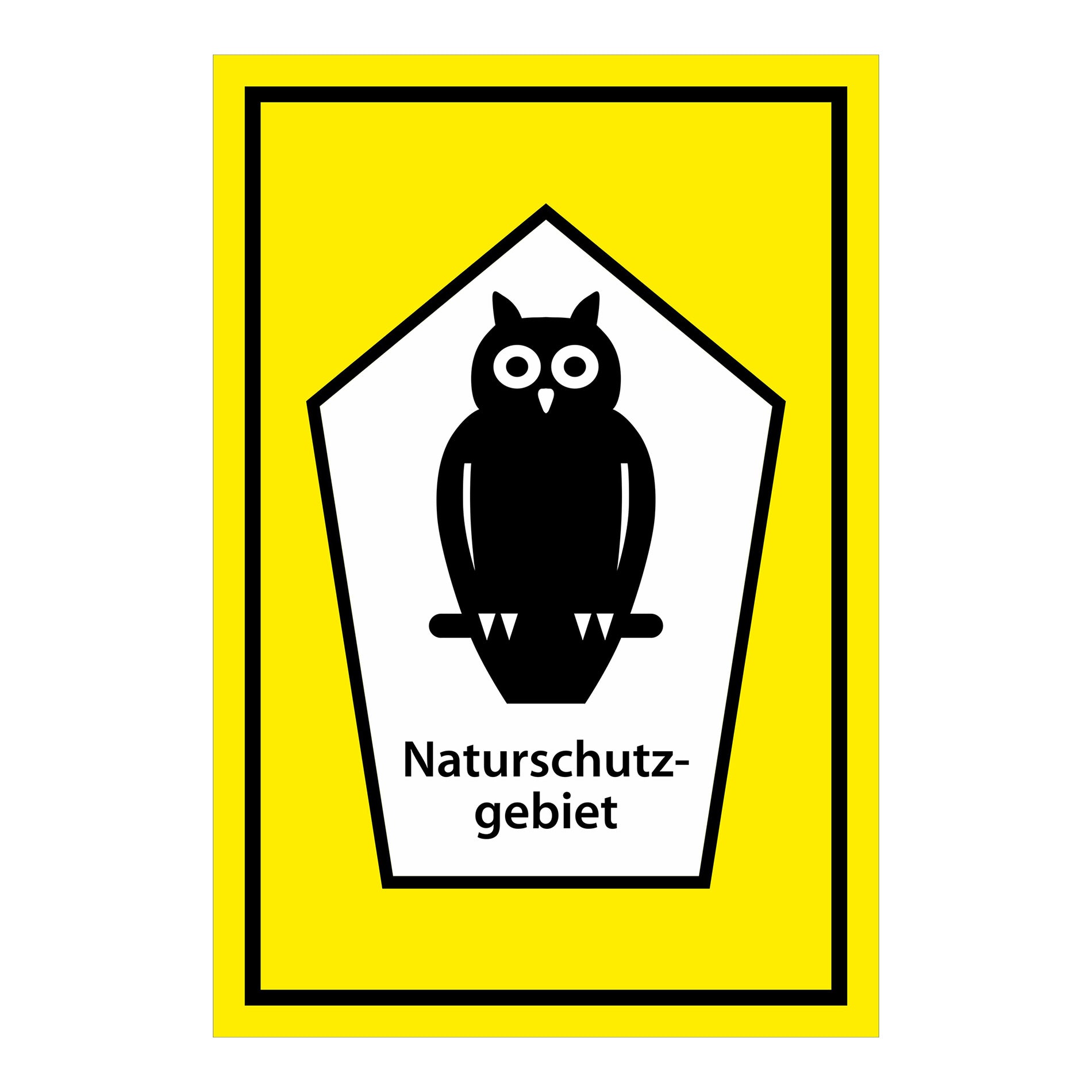 Schild Naturschutzgebiet ‚Naturschutzgebiet‘ weißes Schildmotiv mit schwarzer Eule auf gelbem Hintergrund mit schwarzem Rand