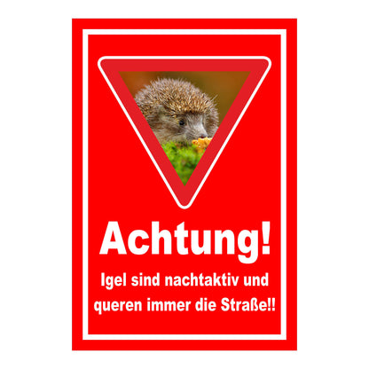 Schild Achtung Igel queren die Straße in Rot mit weißem Rand